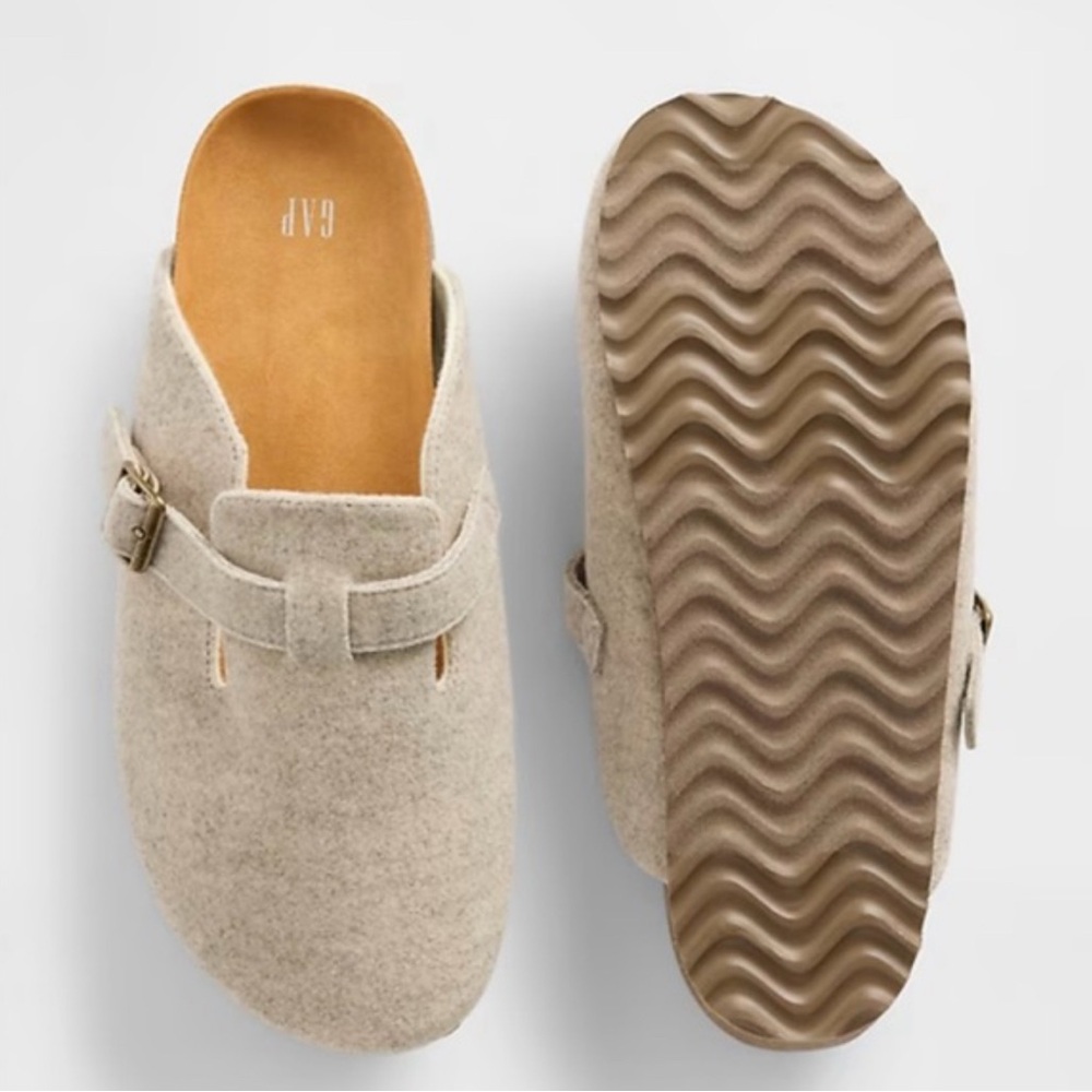 GAP Clog Felts Brand New heather gray